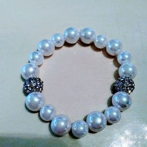 White Pearl Bracelet
